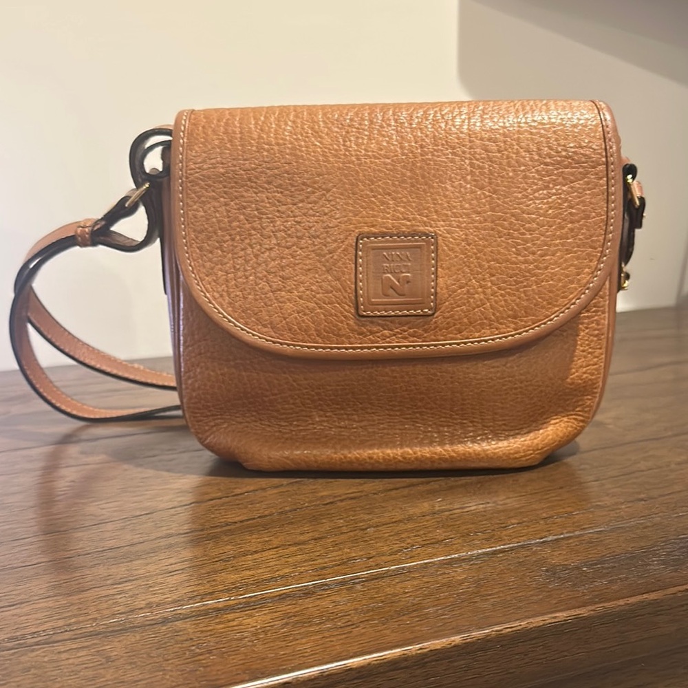 Nina Ricci Tan Leather shoulder Bag with Flap Closure